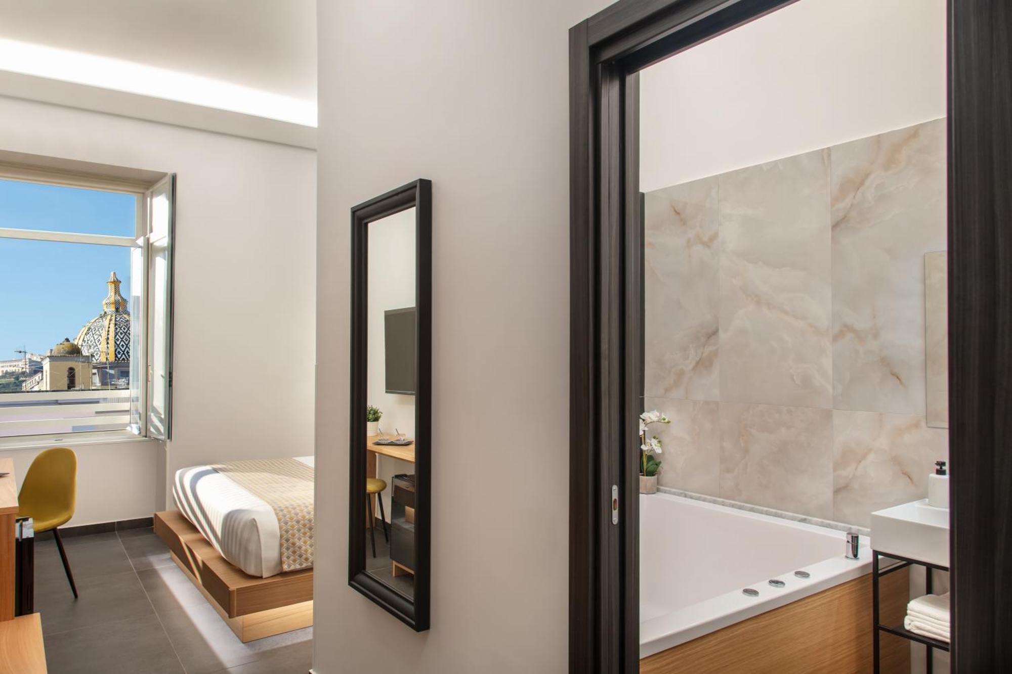 Main - Duomo Otel Napoli Dış mekan fotoğraf